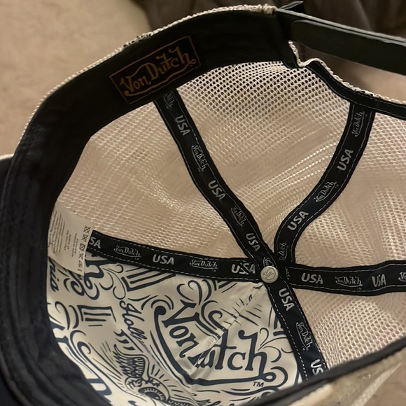 (SOLD) von dutch trucker hat - Picture 3 of 3